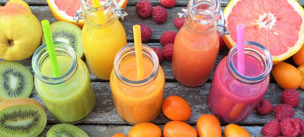 owoce i soki z witaminą C